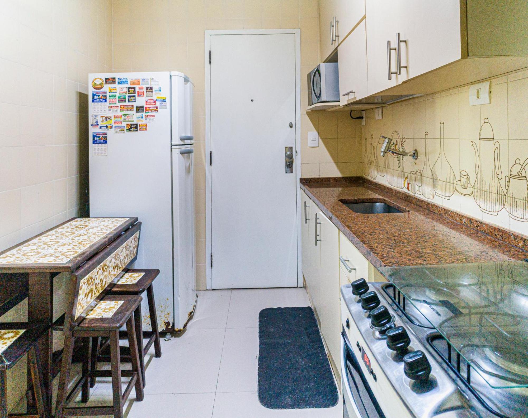 Apartamento Completo Na Praia De Copacabana 02 Quartos Com Vista Lateral Mar Em Andar Alto, Ar, Wifi , Netflix, Pauloangerami Rmvc18 Rio de Janeiro Exterior foto
